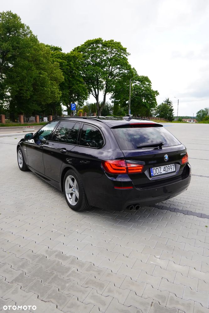 BMW Seria 5 530d xDrive Sport-Aut - 3
