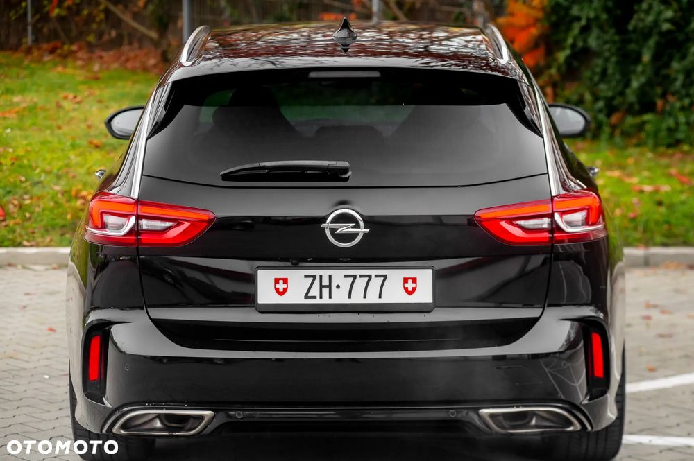 Opel Insignia 2.0 T 4x4 GSi S&S - 15