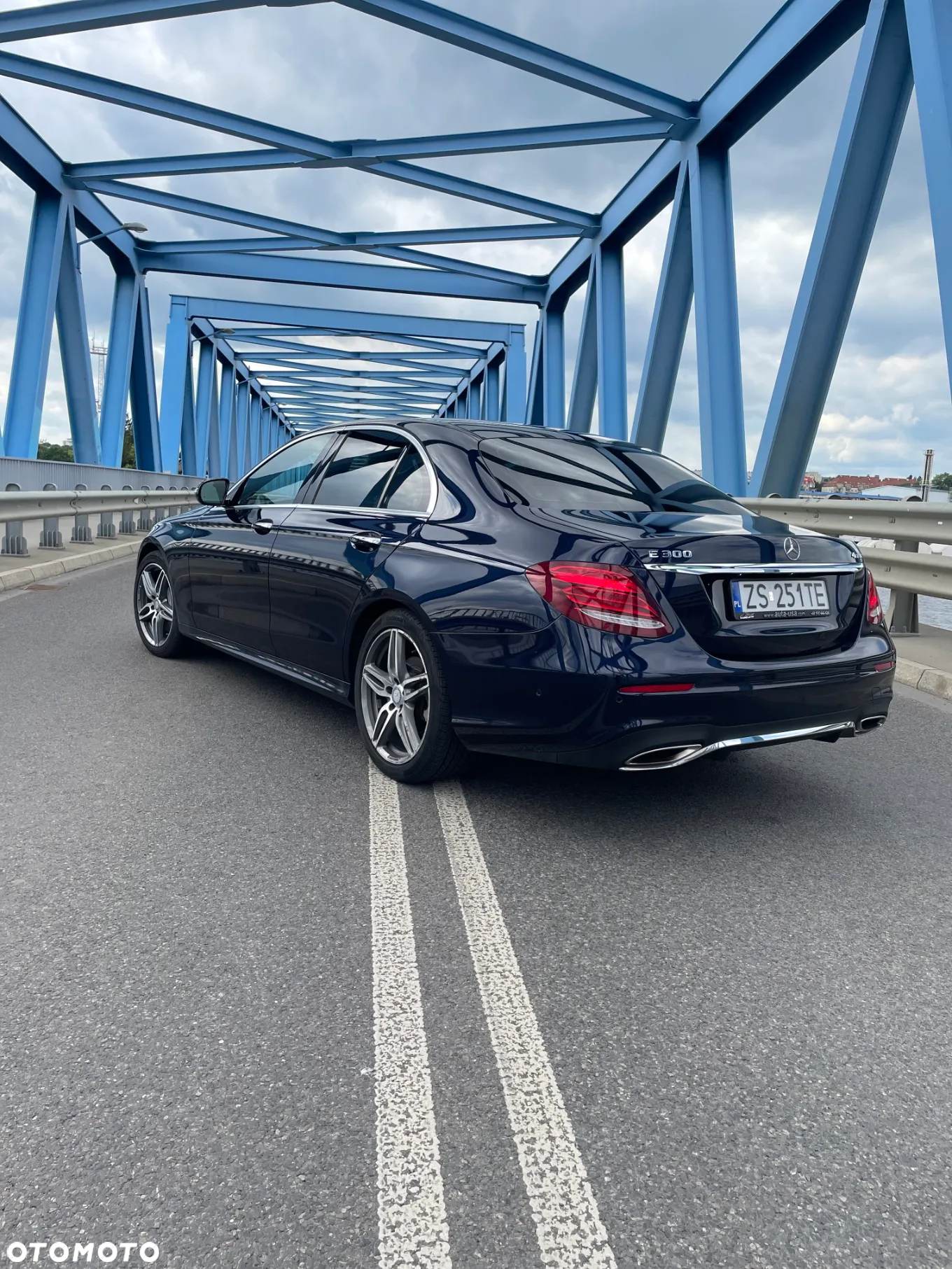 Mercedes-Benz Klasa E 300 9G-TRONIC Avantgarde - 5