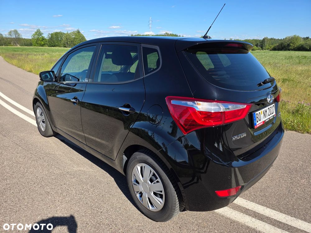 Hyundai ix20 1.4 blue Passion - 11