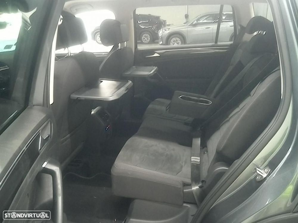 VW Tiguan Allspace 2.0 TDI Highline DSG - 5