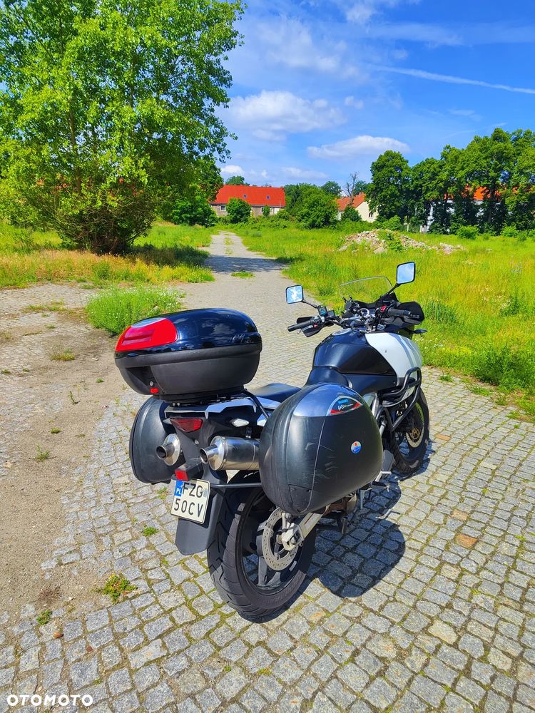Suzuki V-STROM - 12