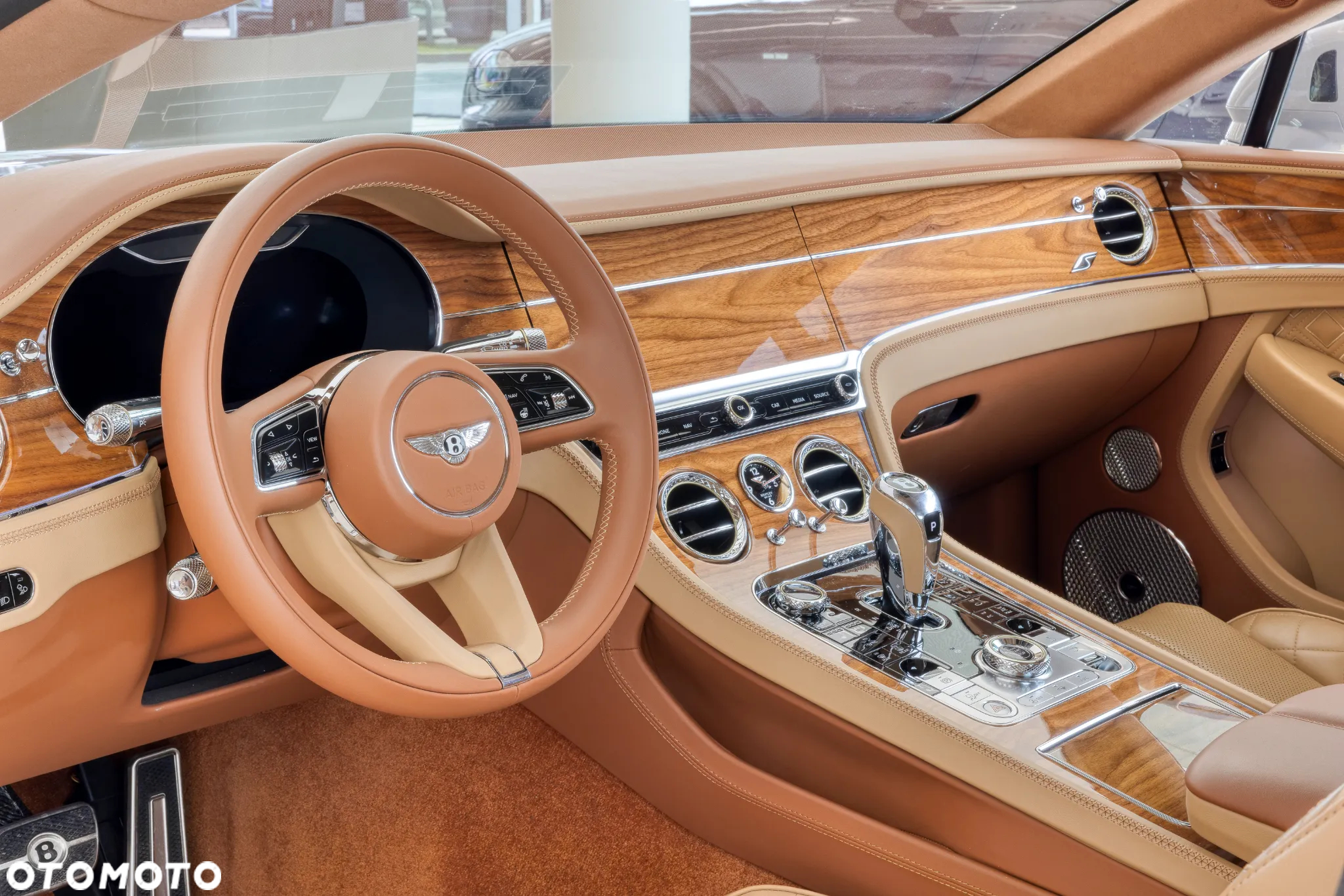 Bentley Continental GT V8 S - 16