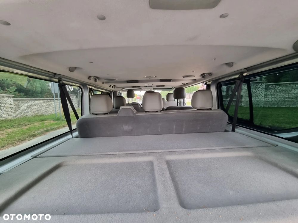 Opel Vivaro L2H1 2.9t - 19