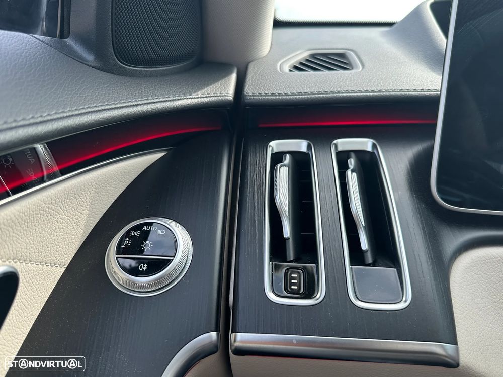Mercedes-Benz S 580 e - 34