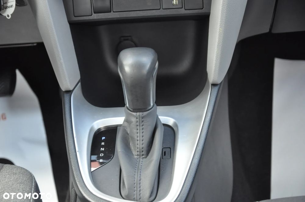 Toyota Yaris Cross Hybrid 1.5 Comfort - 31