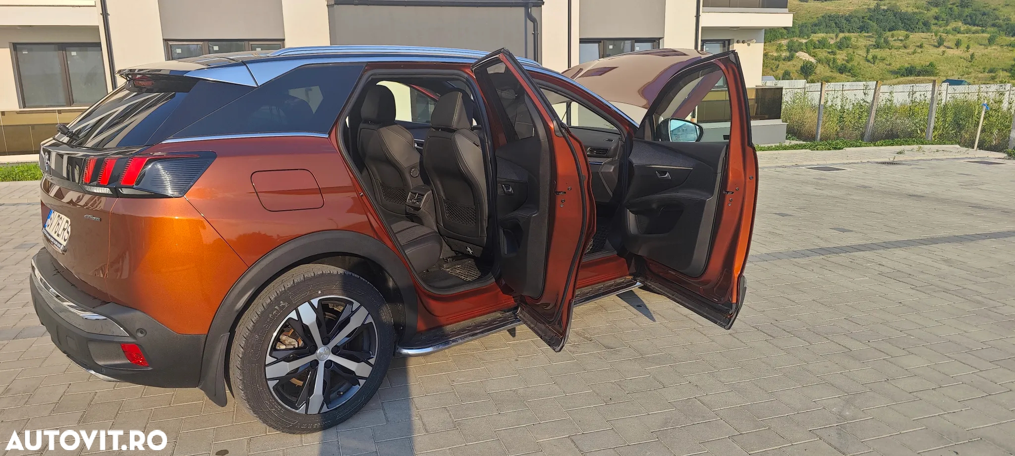 Peugeot 3008 1.6 PureTech Turbo S&S EAT8 GT-Line - 18