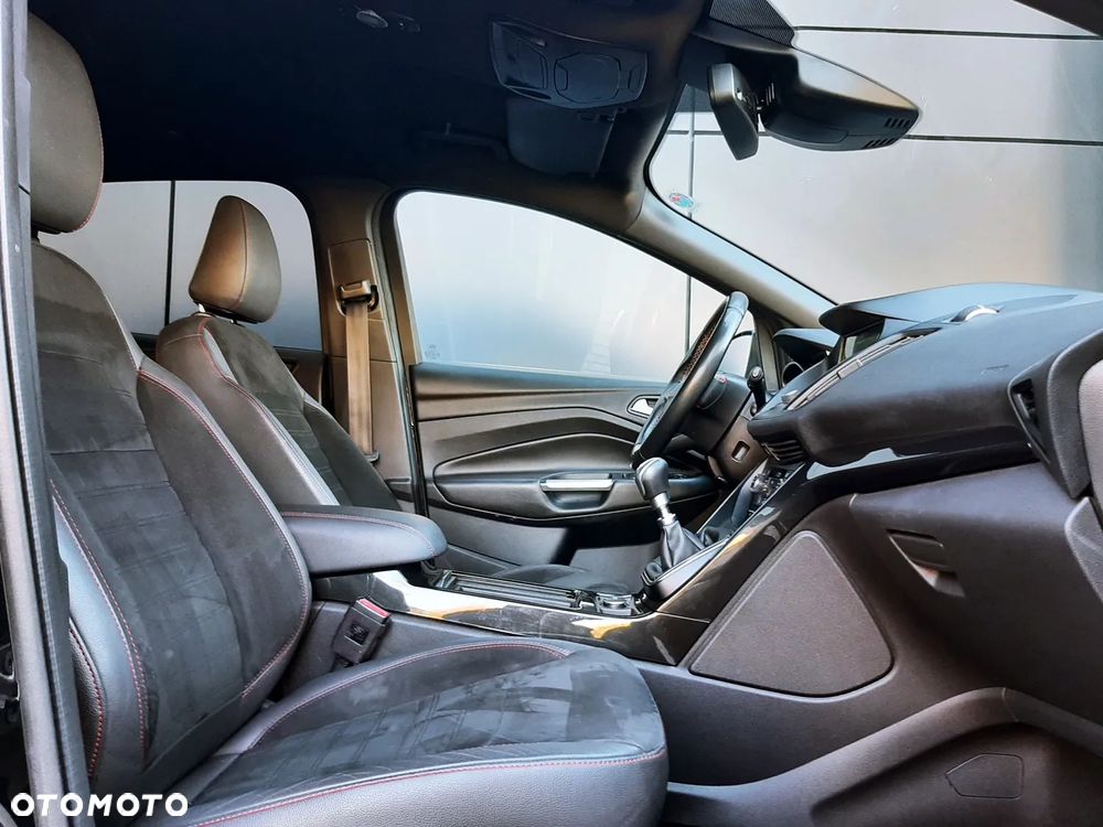 Ford Kuga 1.5 EcoBoost FWD ST-Line ASS - 29