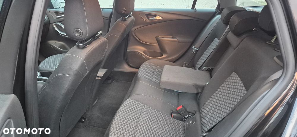 Opel Astra - 13