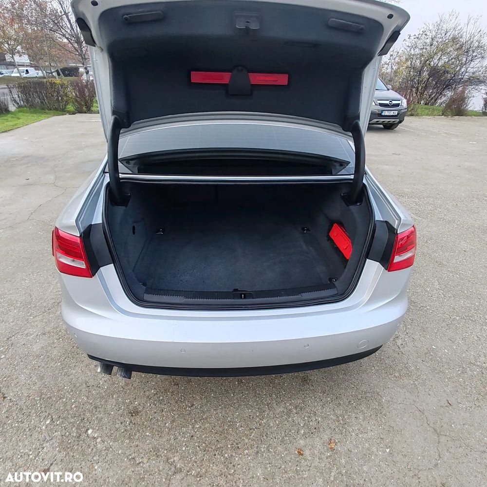 Audi A6 2.0 TDI Ultra - 12