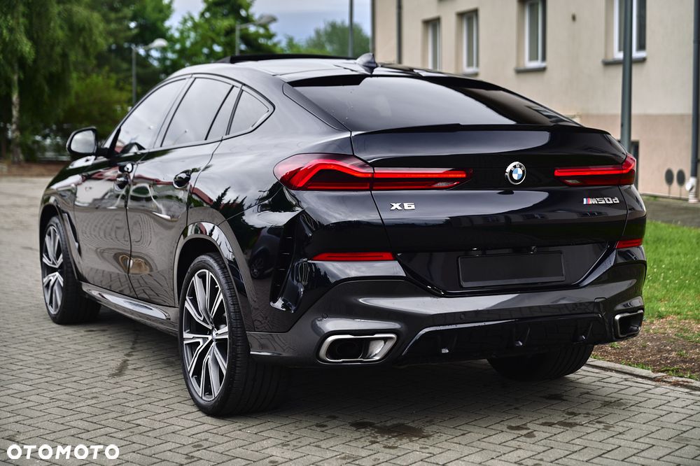 BMW X6M - 11