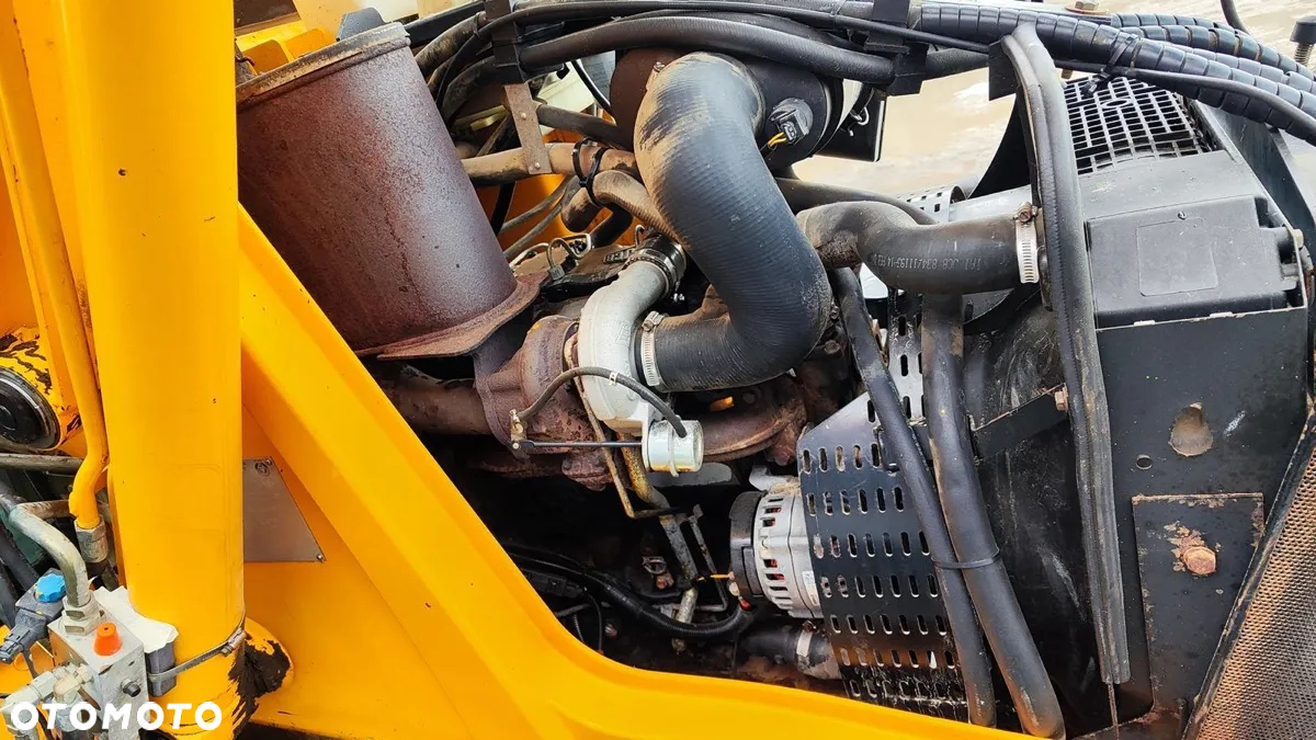 JCB 3CX - 6