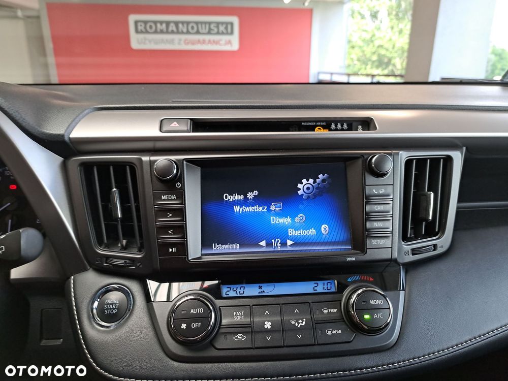 Toyota RAV4 2.0 Premium 4x4 - 21