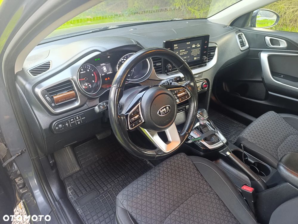 Kia Ceed 1.6 CRDi SCR L Business Line DCT - 5
