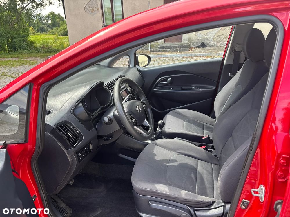 Kia Rio 1.2 Attract - 15