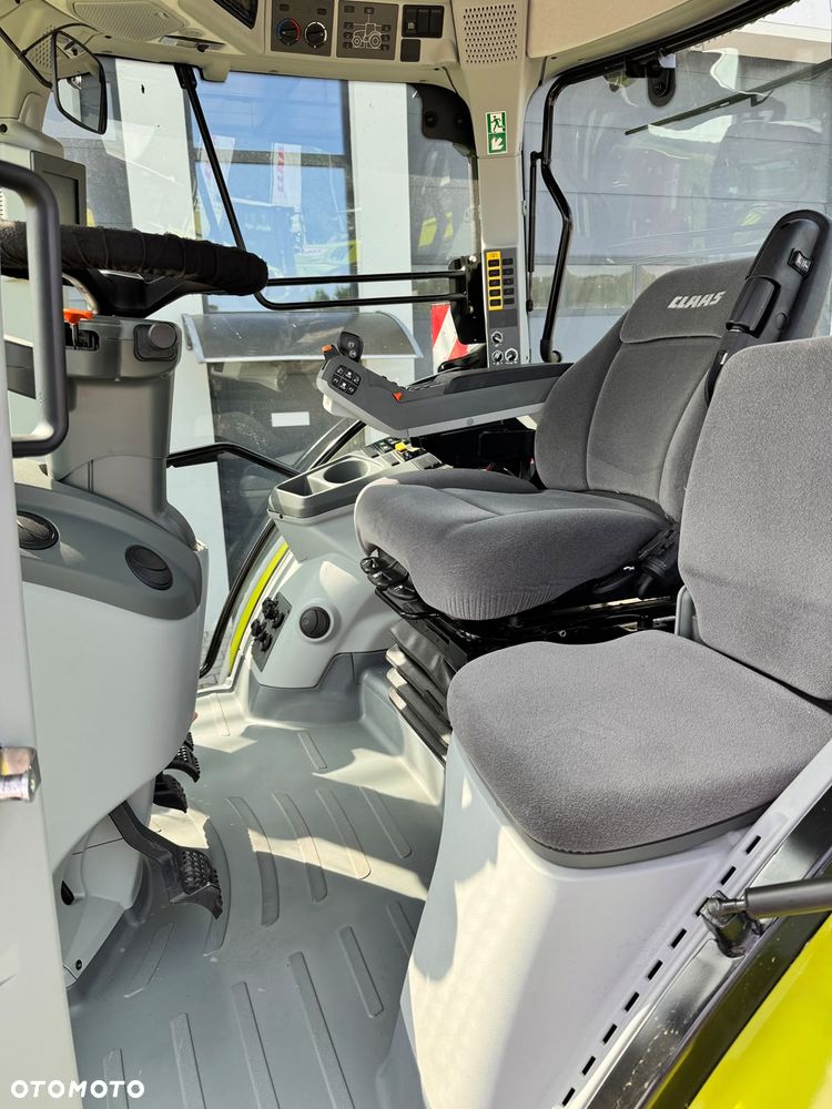 Claas ARION 650 CiS+ - 8