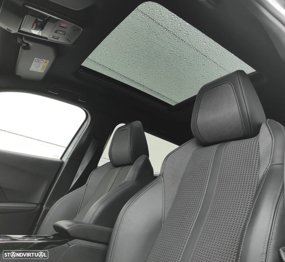 Peugeot e-2008 GT - 22