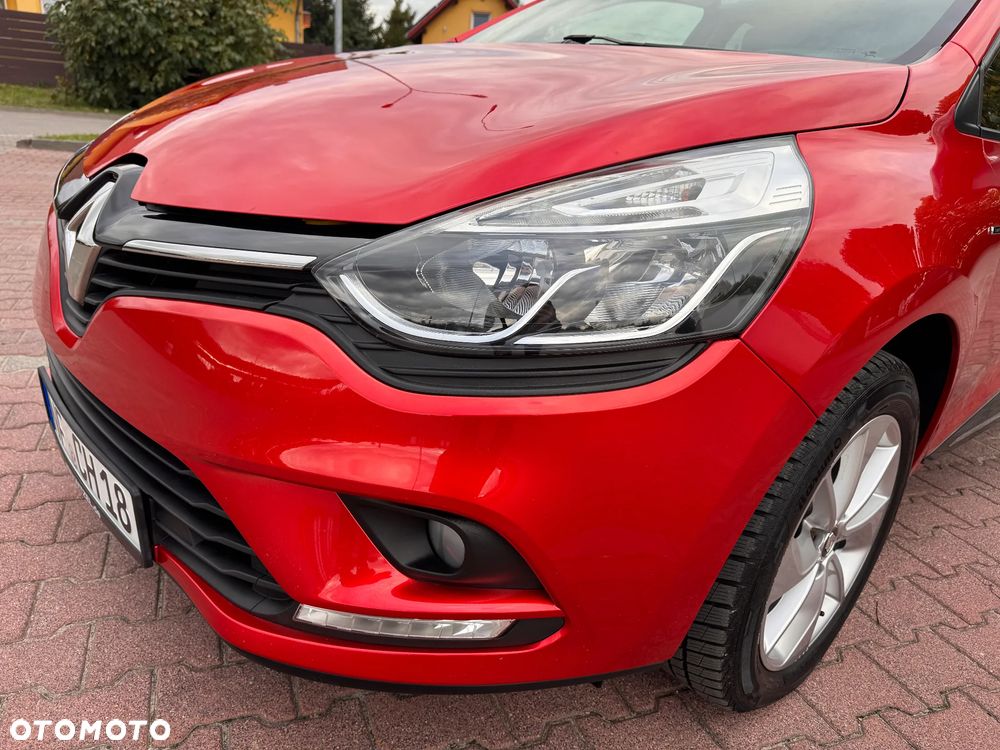 Renault Clio - 17