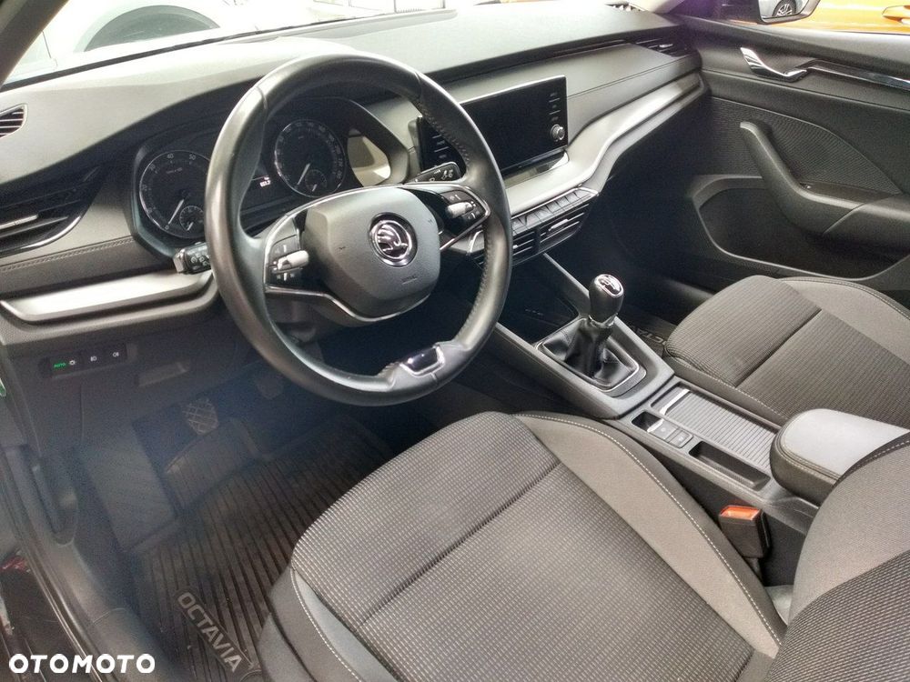 Skoda Octavia - 6
