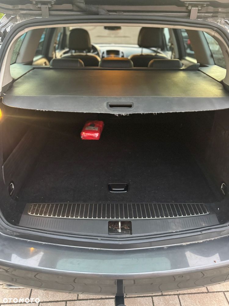 Opel Astra 2.0 CDTI Cosmo - 11