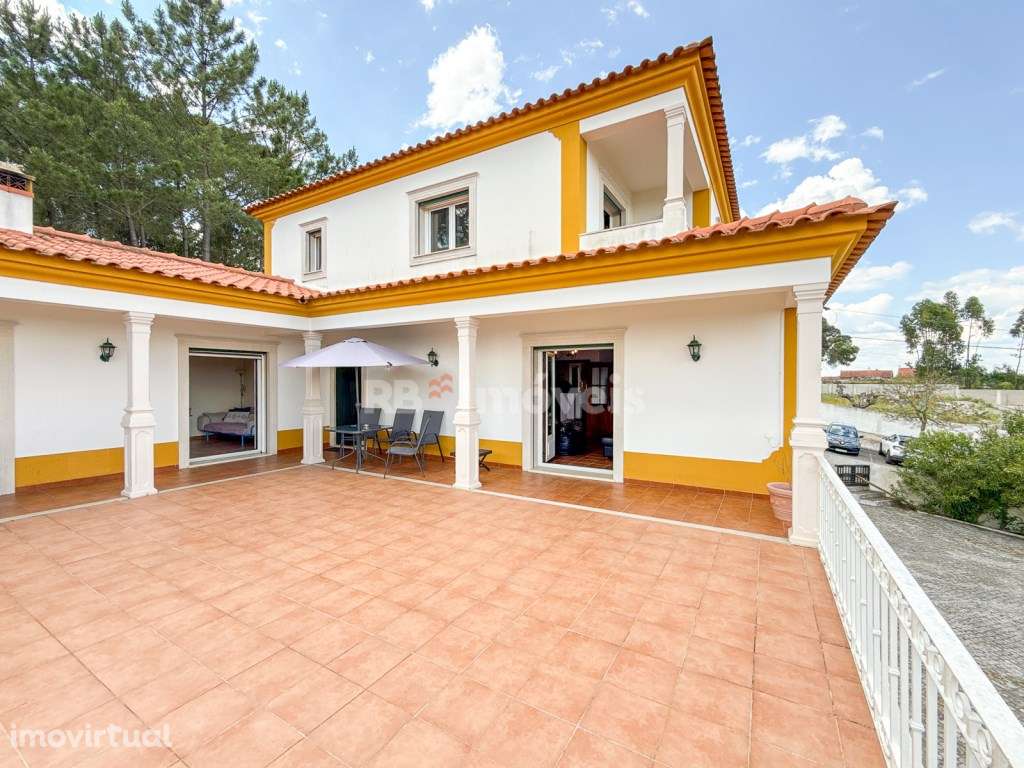 Moradia T5 na zona norte do Entroncamento - Grande imagem: 2/60