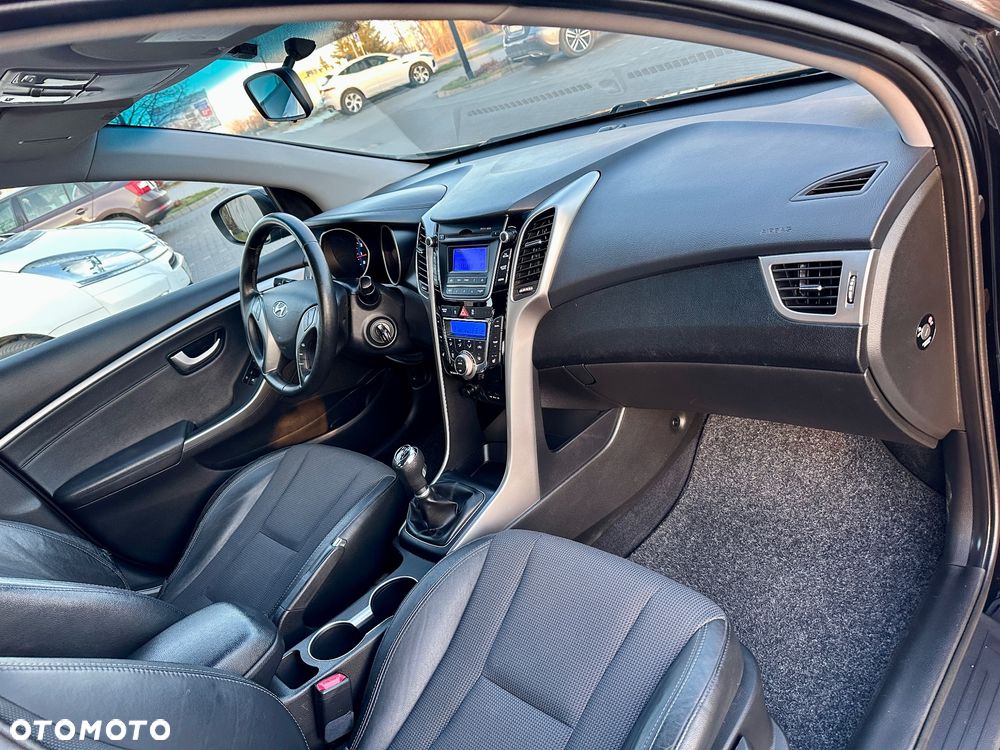 Hyundai i30 1.4 Style - 27