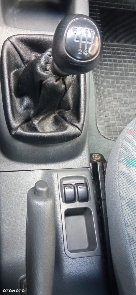 Daewoo Lanos 1.6 SX - 6
