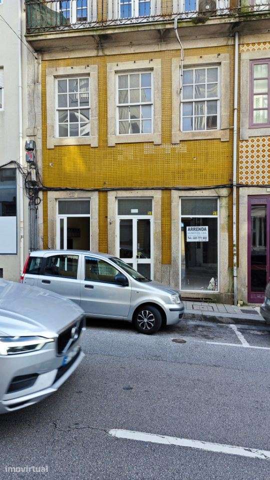 Loja c/195m2 + 70m2 logradoura / Rua da Boavista / porto - Grande imagem: 2/11