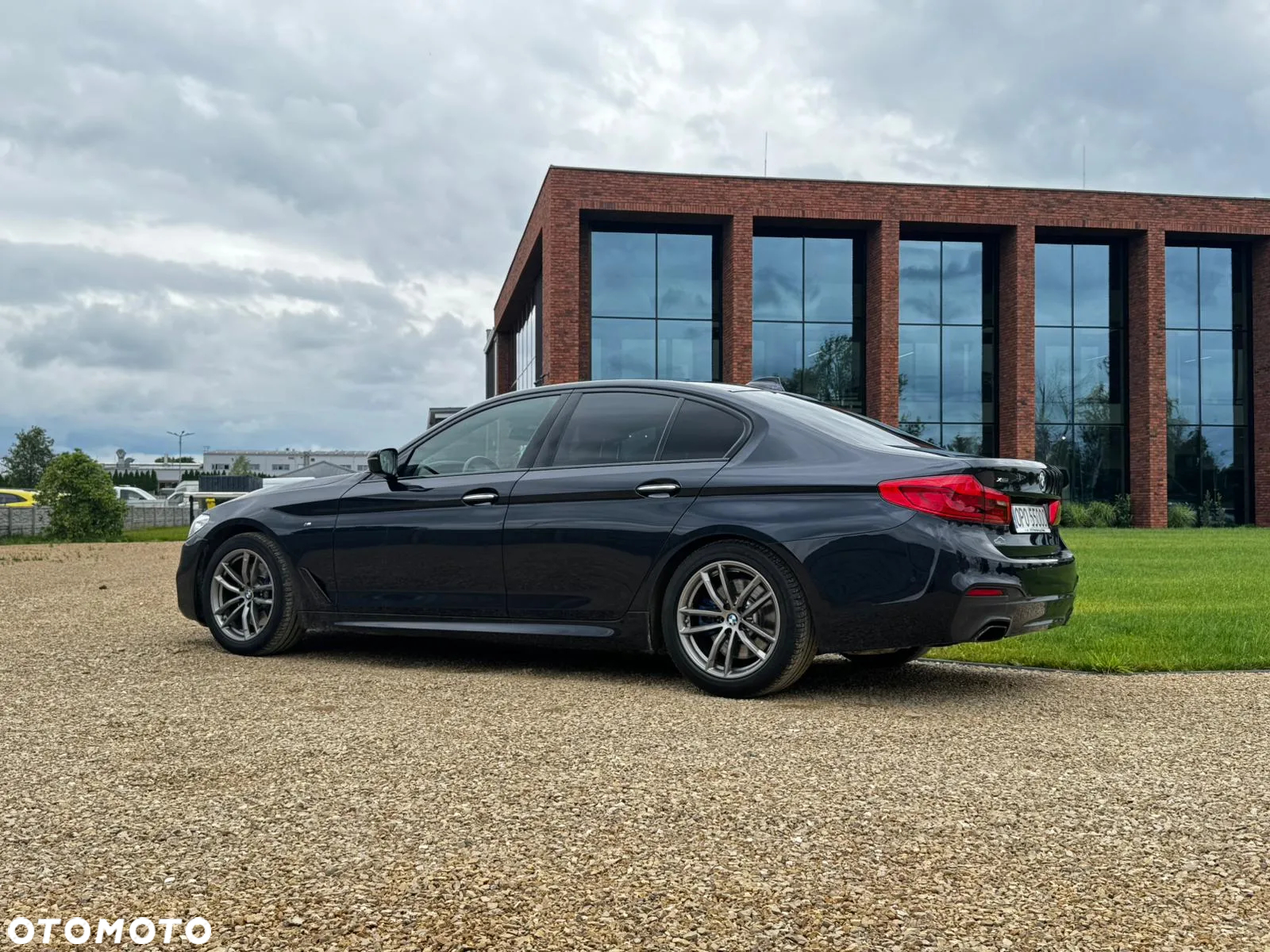 BMW Seria 5 530i xDrive M Sport sport - 10