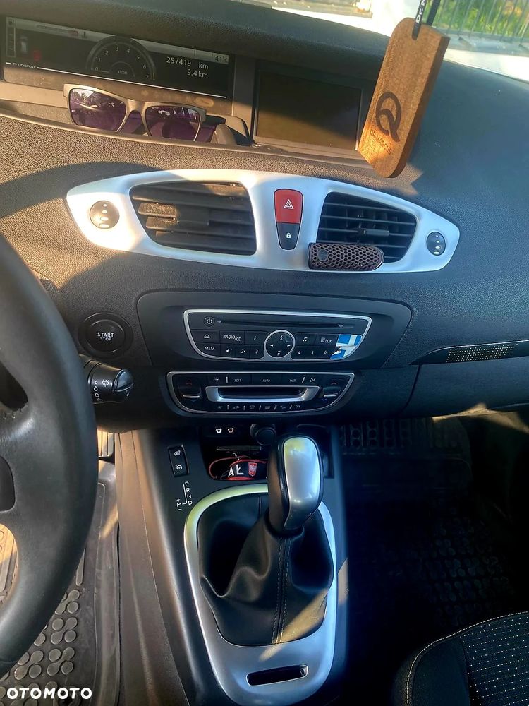 Renault Grand Scenic 2.0 16V 140 CVT Luxe - 9