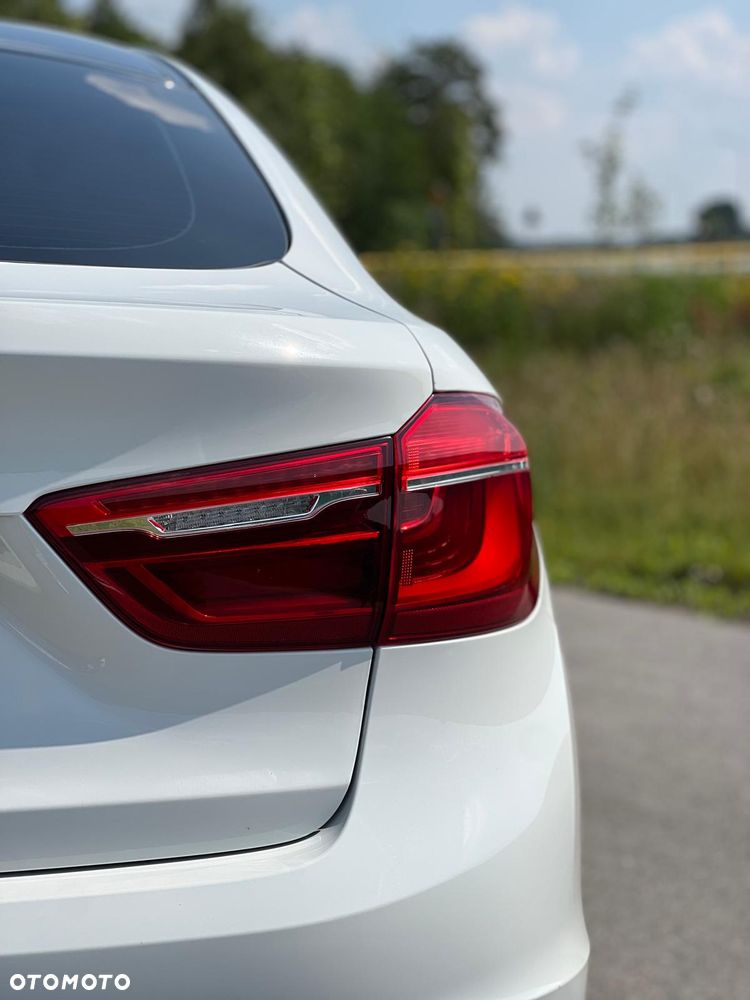 BMW X6 xDrive40d - 13