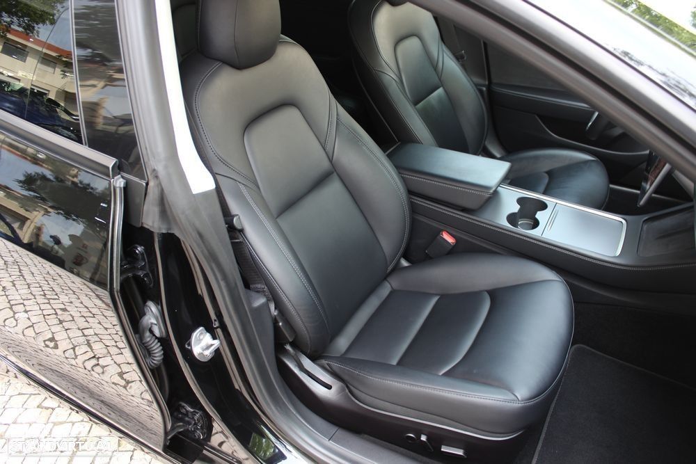 Tesla Model 3 Performance Dual Motor AWD - 23