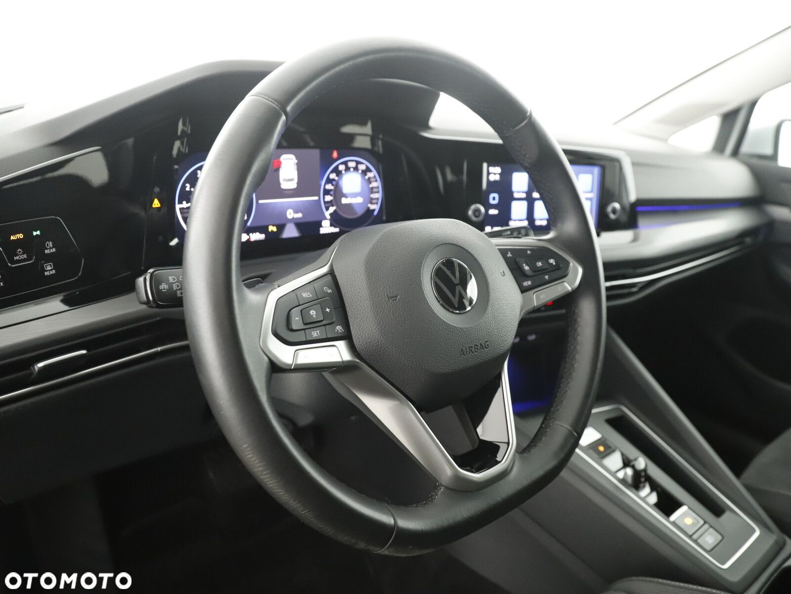 Volkswagen Golf VIII 2.0 TSI 4Motion Style DSG - 12