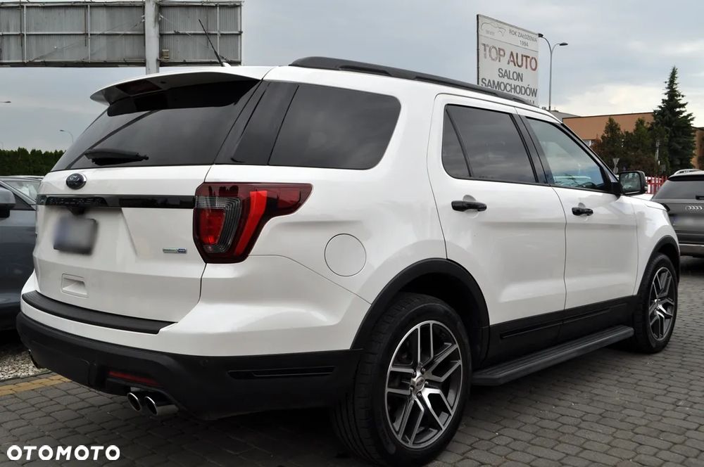 Ford Explorer - 9