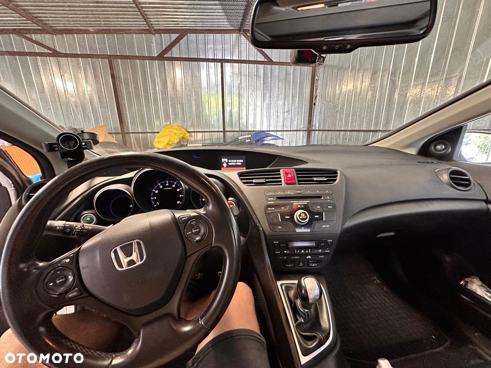 Honda Civic 1.8 Executive - 5