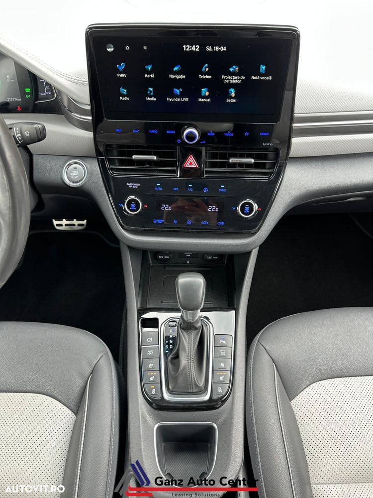 Hyundai IONIQ 1.6 GDI Premium - 11