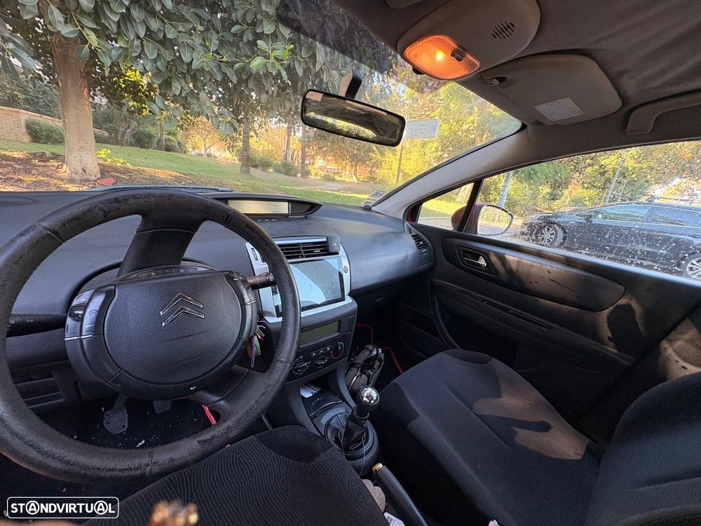 Citroën C4 - 7