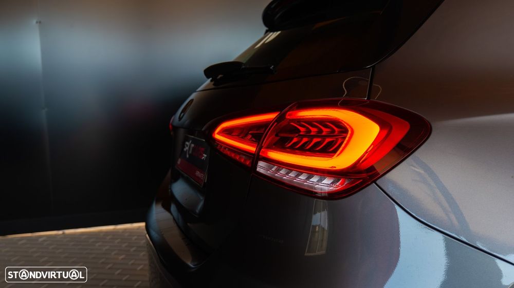 Mercedes-Benz A 180 d AMG Line Aut. - 33