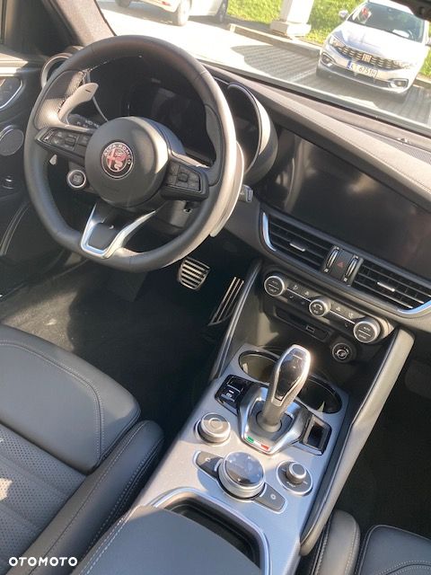 Alfa Romeo Giulia 2.0 Turbo Veloce - 14