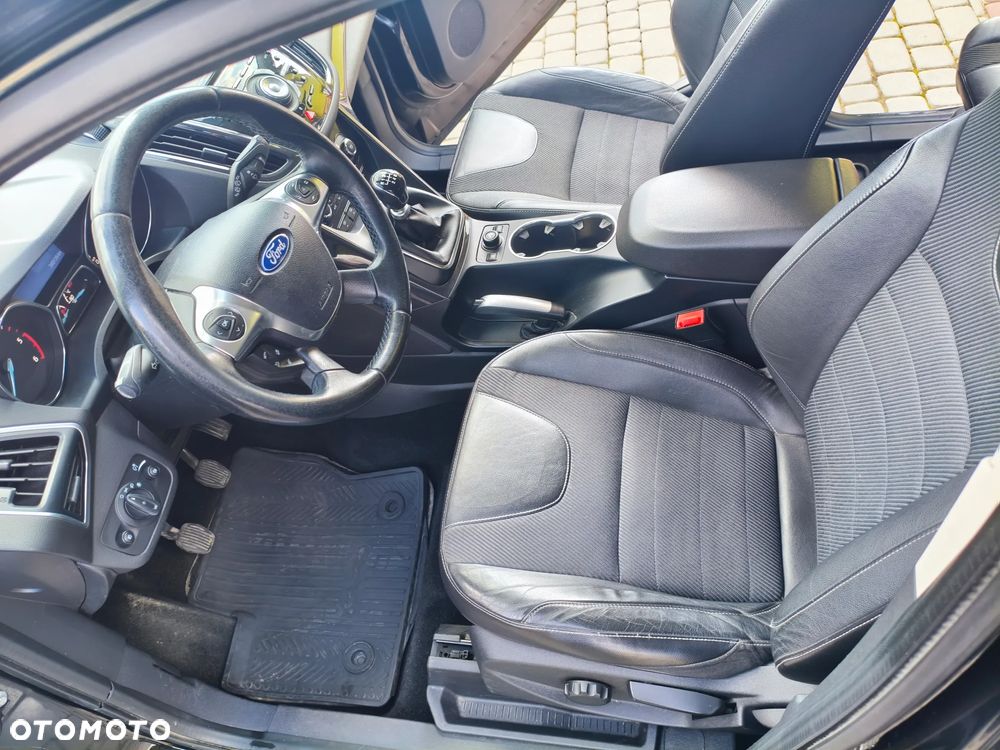 Ford Kuga 2.0 TDCi 4WD Titanium - 9