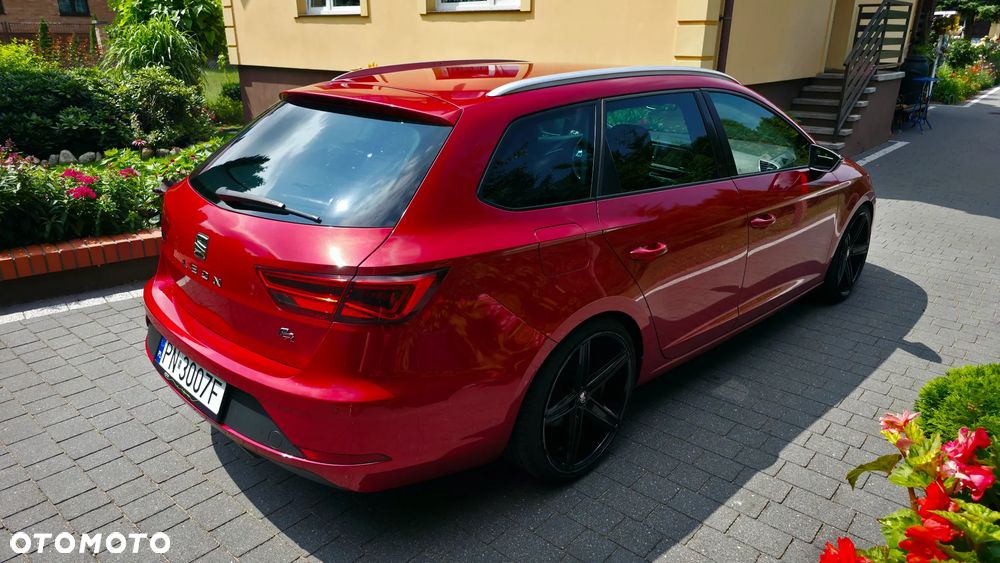 Seat Leon 2.0 TDI FR S&S DSG - 4