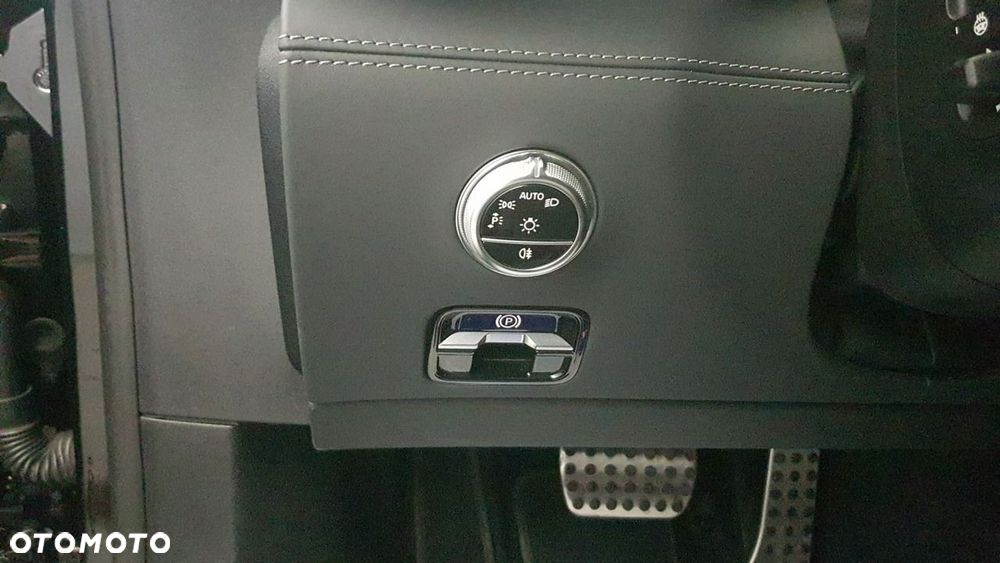 Mercedes-Benz SL AMG 63 4-Matic+ - 30