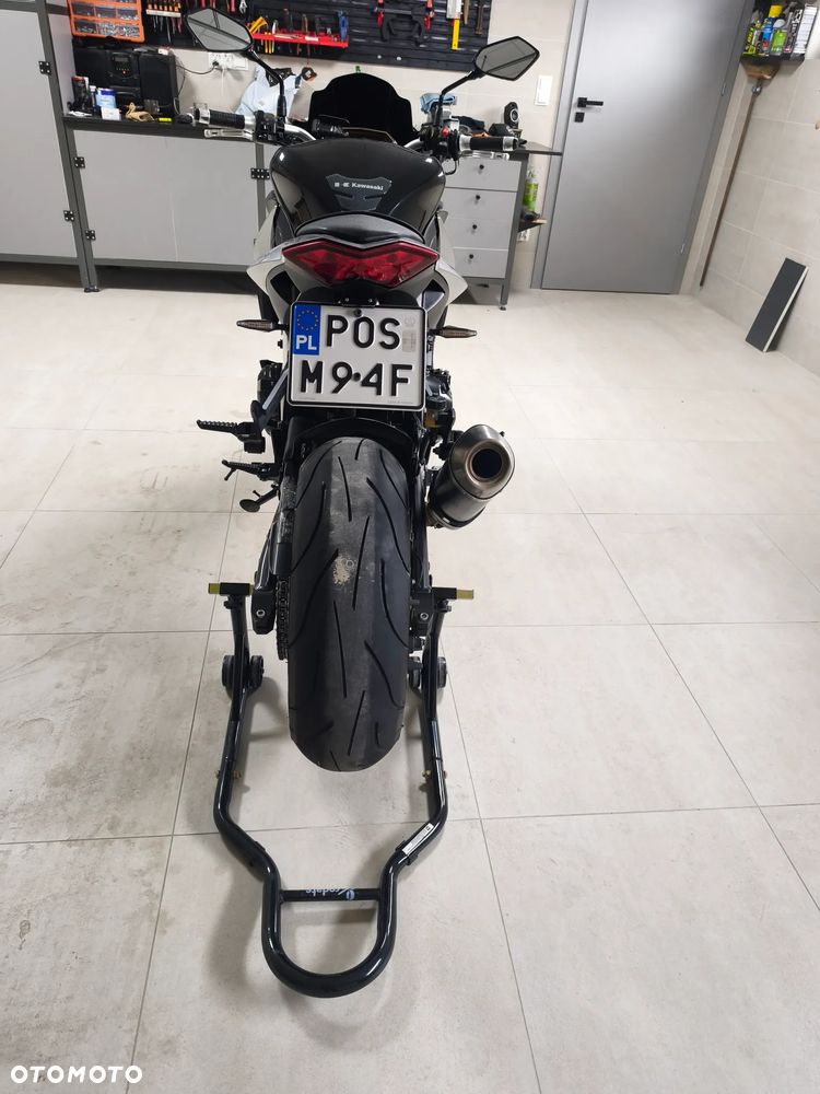 Kawasaki Z - 11
