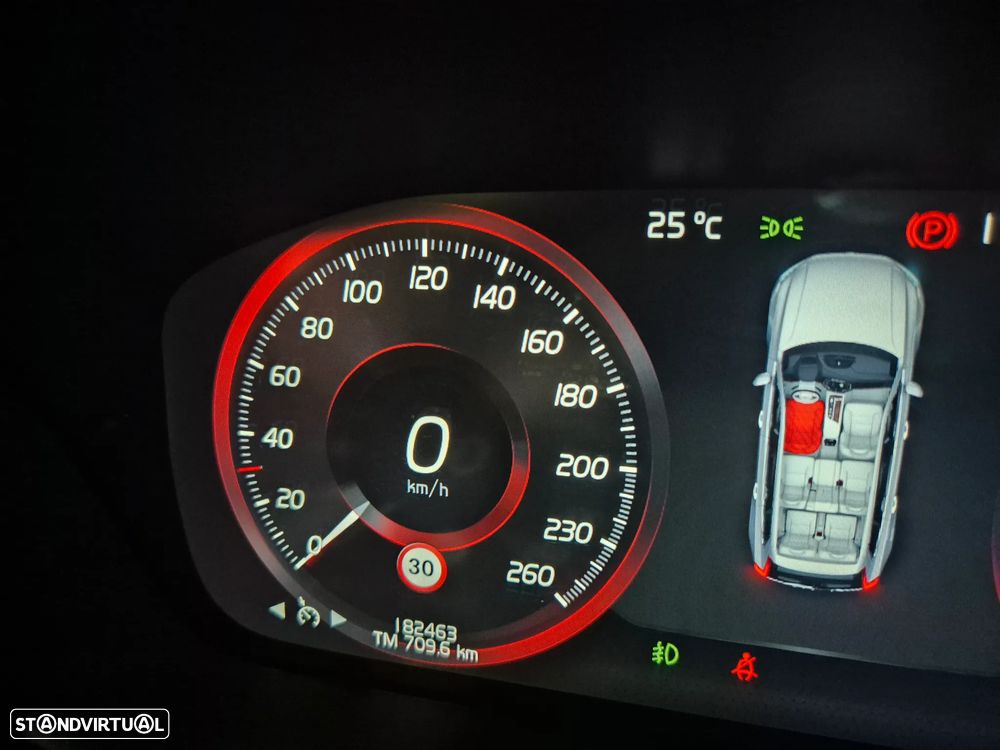 Volvo XC 90 2.0 D5 Momentum AWD - 21