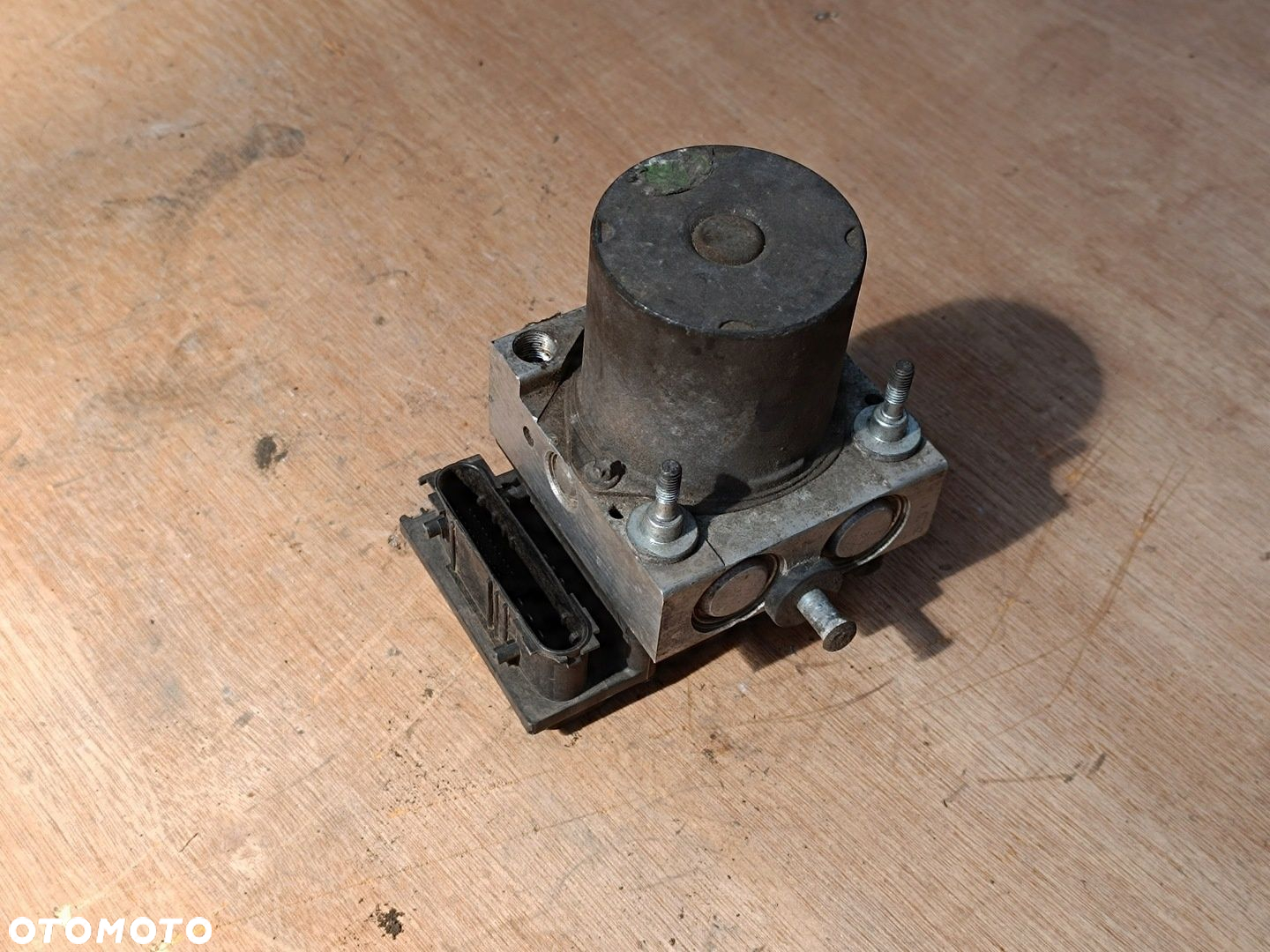 Pompa ABS Hamulcowa Iveco Daily 06-11 0265231895 0265800607 504182309 - 3