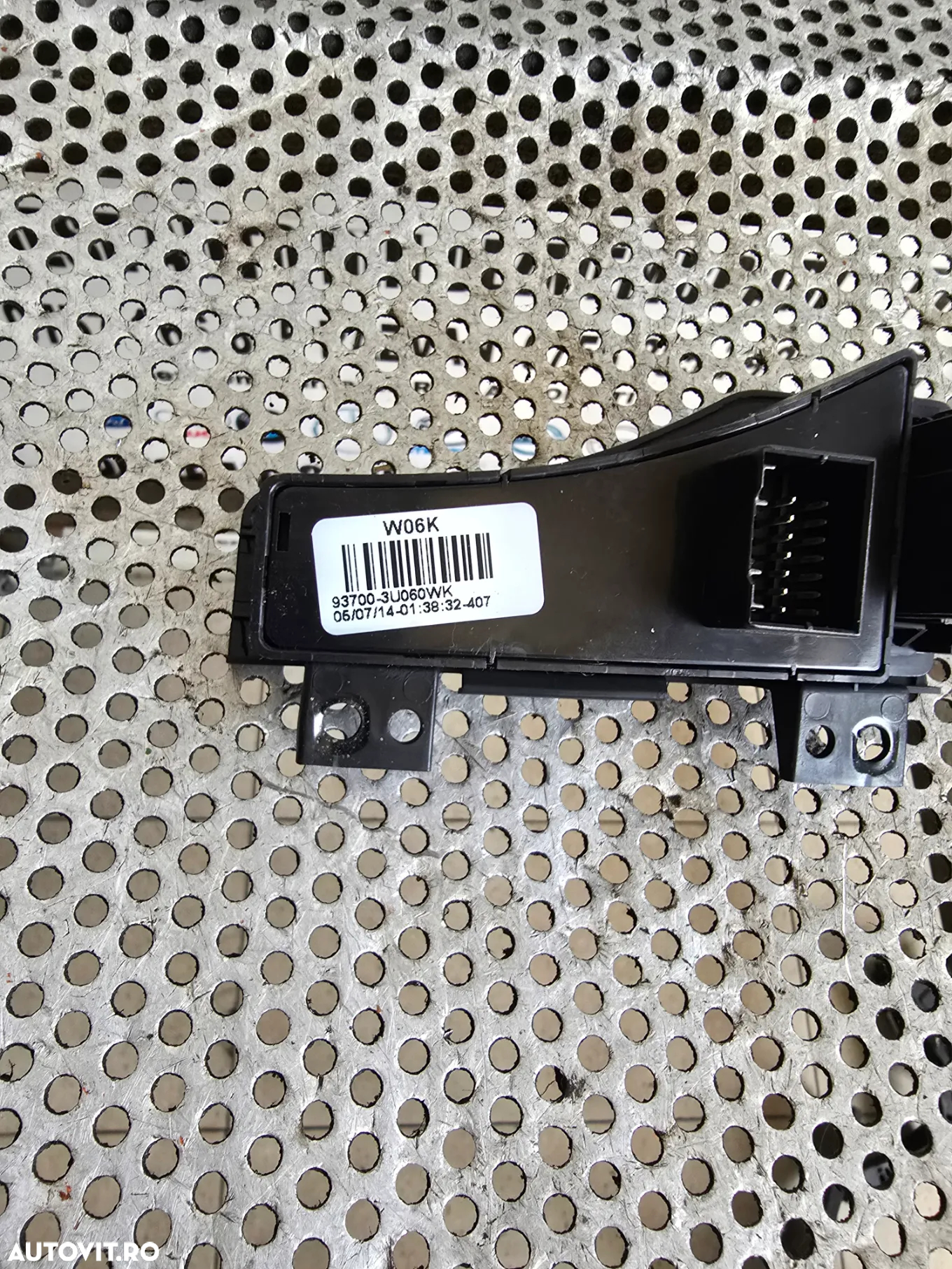 Butoane Buton 4x4 Esp Kia Sportage 3 An 2010-2015 Motor D4HA Cod 93700-3U060 - 5