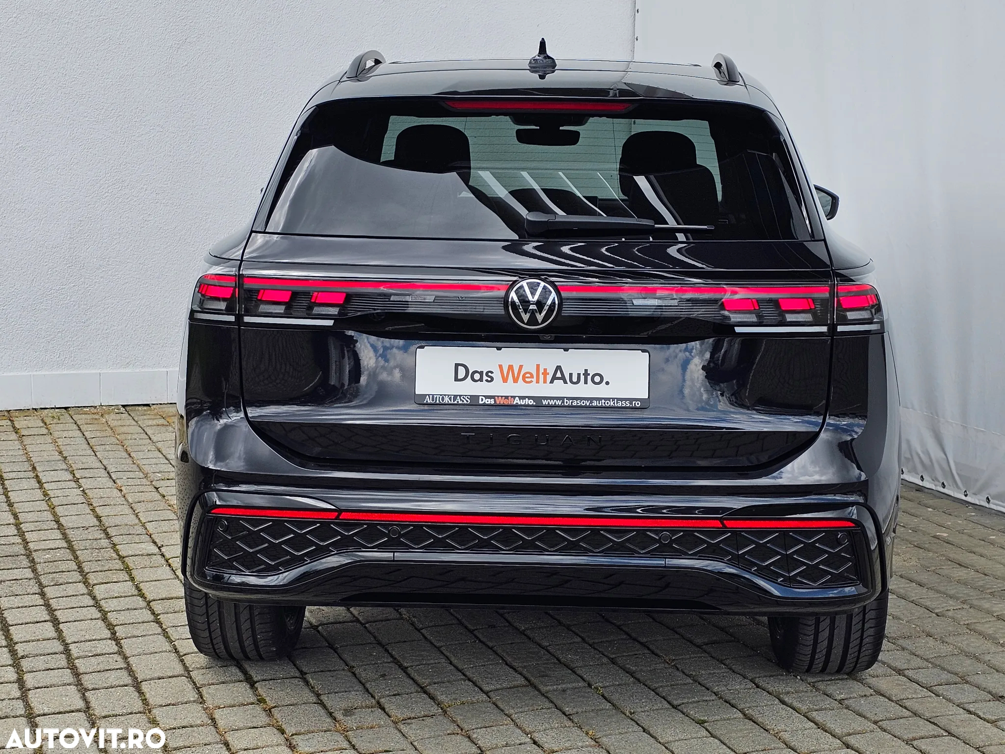Volkswagen Tiguan 2.0 TDI DSG 4Motion R-Line - 4