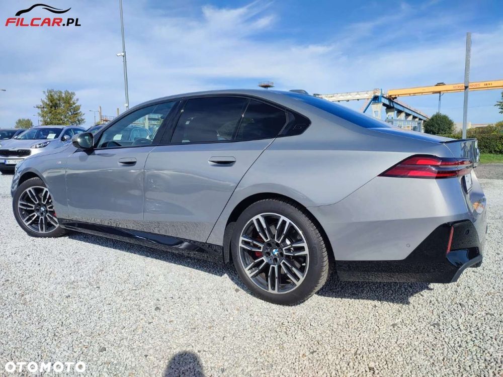 BMW Seria 5 - 36