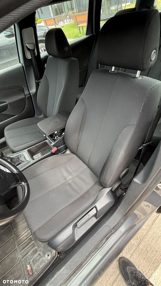 Volkswagen Passat 1.9 TDI Comfortline - 3