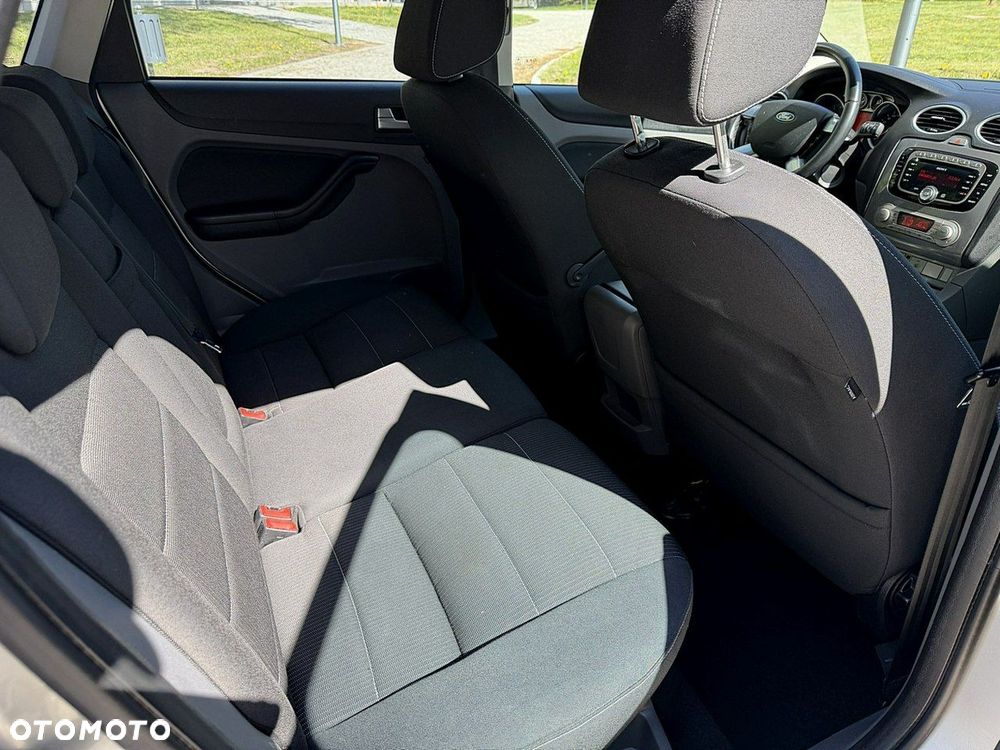 Ford Focus - 9